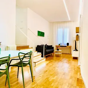 Nima Oberdan House , Perugia Italy