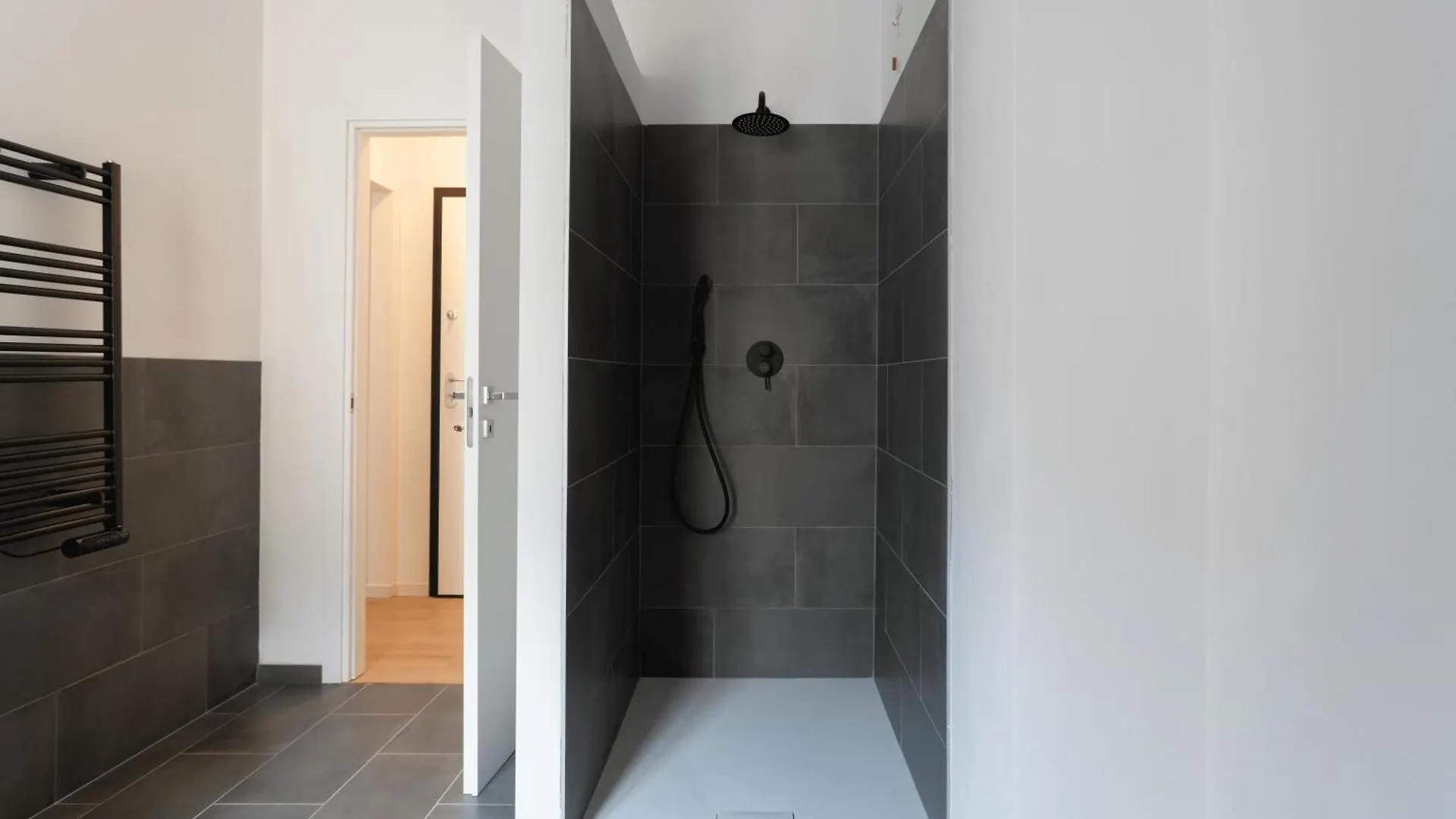 Apartment Comostay